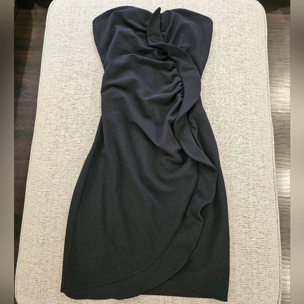 Elegant Black Strapless Dress